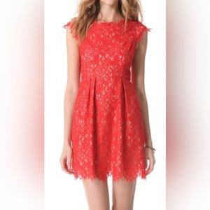 Shoshanna Cap Sleeve Cecile Eyelash Lace Mini Dress in Burnt Orange TB5